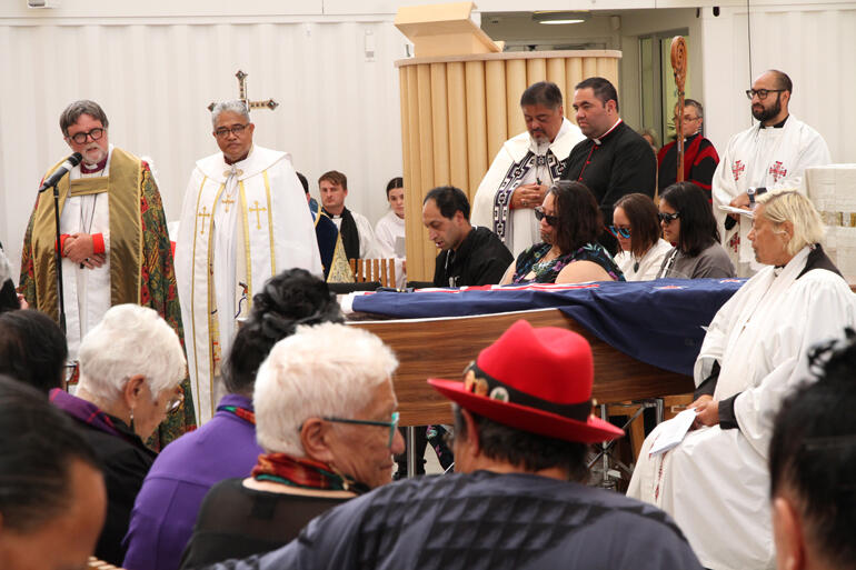 Archbishop Philip Richardson prays for the next stage of Bishop Richard's journey. Archbishop Philip Richardson prays for the next stage of Bishop Richard's journey.