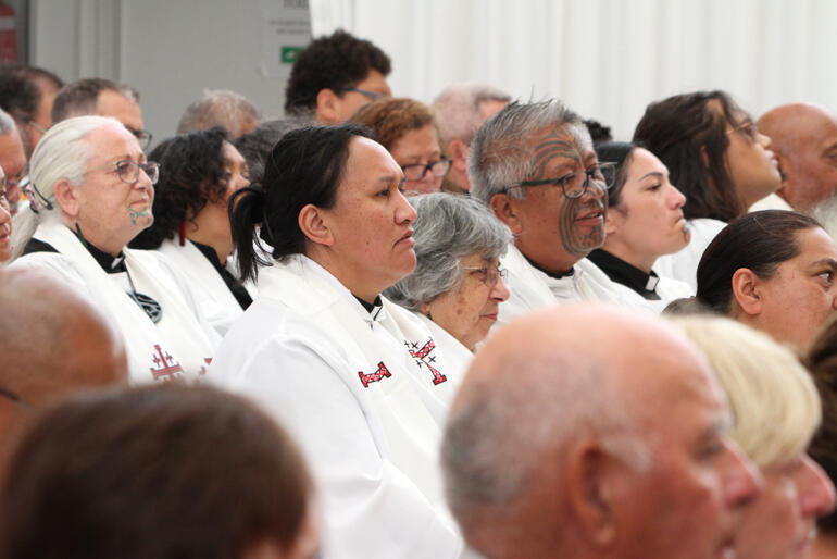 Ministers from Te Waipounamu and beyond listen to the readings.