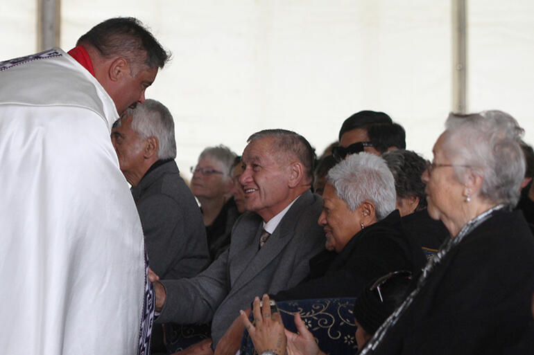 Archbishop Don greets the Maori king, Tuheitia Potatau Te Wherowhero.