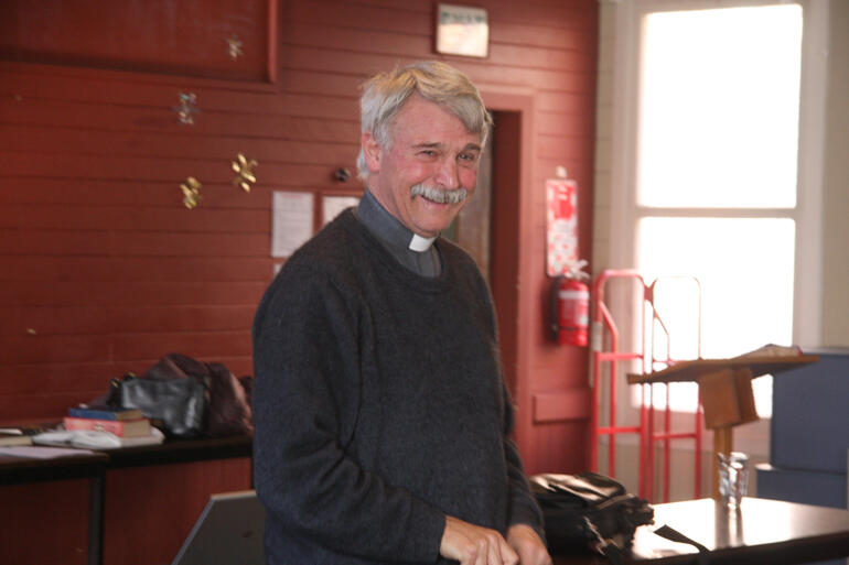 Rev Mark Beale shares stories of community-facing ministry in his South Auckland parish. Rev Mark Beale shares stories of community-facing ministry in his South Auckland parish.