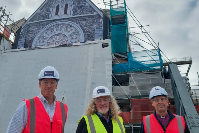 L-R: CCRL's Keith Paterson & Mark Stewart stand outside the Cathedral reconstruction site with Bishop Peter Carrell. L-R: CCRL's Keith Paterson & Mark Stewart stand outside the Cathedral reconstruction site with Bishop Peter Carrell.