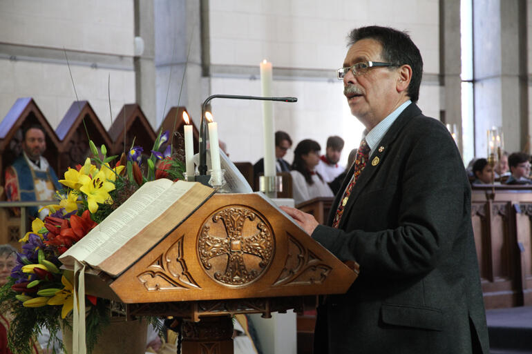 Prof John Broughton of Ngāi Tahu welcomes the diocesan family on behalf of mana whenua. Prof John Broughton of Ngāi Tahu welcomes the diocesan family on behalf of mana whenua.