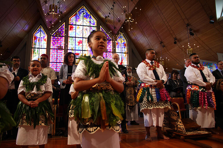 Some of the young people from the parishes of the Diocese of Polynesia in Auckland who processed the gospel in to the service. Some of the young people from the parishes of the Diocese of Polynesia in Auckland who processed the gospel in to the service.