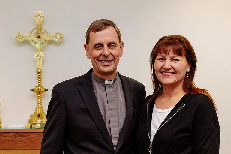 Bishop-elect Peter Carrell and his wife, Teresa Kundycki-Carrell. All photos by Mandy Caldwell. Bishop-elect Peter Carrell and his wife, Teresa Kundycki-Carrell. All photos by Mandy Caldwell.