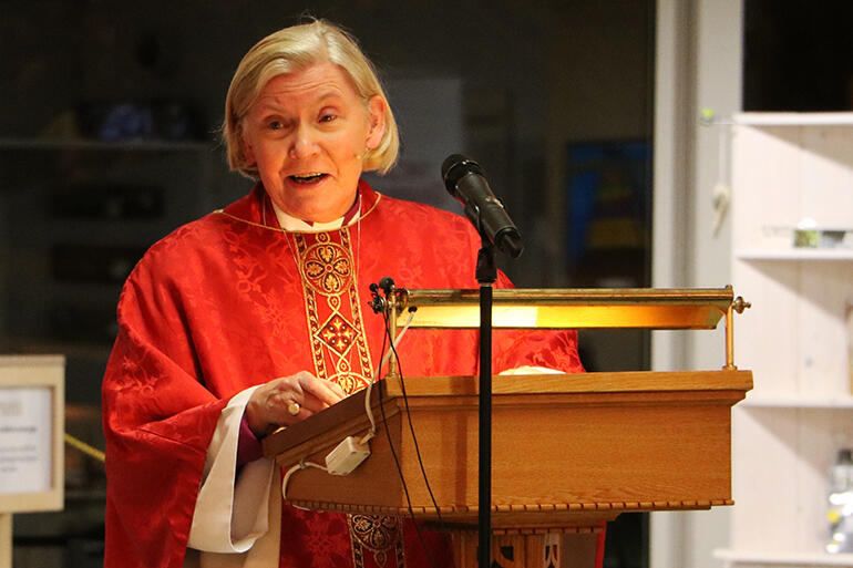 Bishop Victoria delivers her charge to the special 2017 synod called to decide the fate of the Cathedral in the Square.