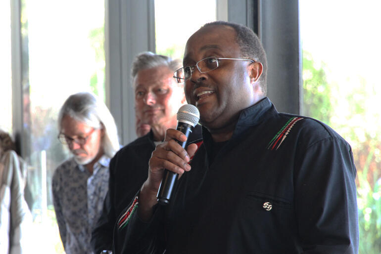 His Excellency Isaiya Kabira, Kenyan High Commissioner for Australia and New Zealand congratulates Bishop Steve Maina.