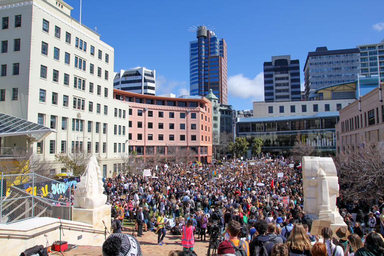 350+ Anglicans joined the Wellington City climate strikes to raise their voices for climate-conscious government policy change. Photo: Duncan Brown