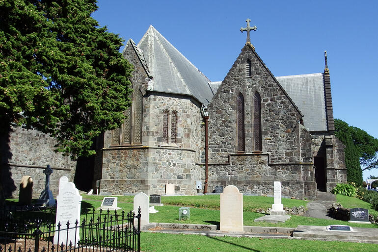 New designs for earthquake strengthening Taranaki Cathedral have been hailed as a best practice blueprint.