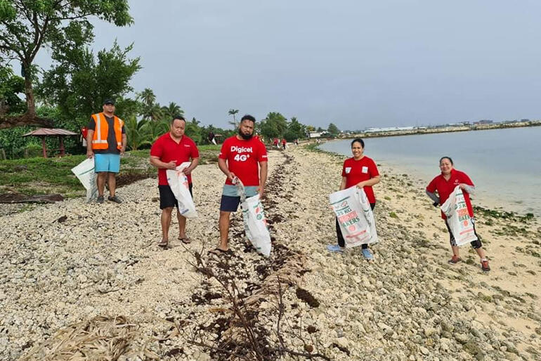 Tongan youth take part in one of the Anglican Church's 'No Pelestiki' campaign beach clean ups. Tongan youth take part in one of the Anglican Church's 'No Pelestiki' campaign beach clean ups.