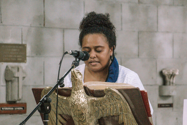 Archbishop Fereimi's daughter, Litiana Cama Seru gives the eulogy for the family, speaking from her own and her sister Ranadi’s words. Archbishop Fereimi's daughter, Litiana Cama Seru gives the eulogy for the family, speaking from her own and her sister Ranadi’s words.