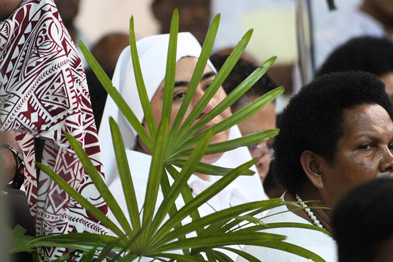 Beyond the Pacific veil is Sr Kalolaine. Beyond the Pacific veil is Sr Kalolaine.