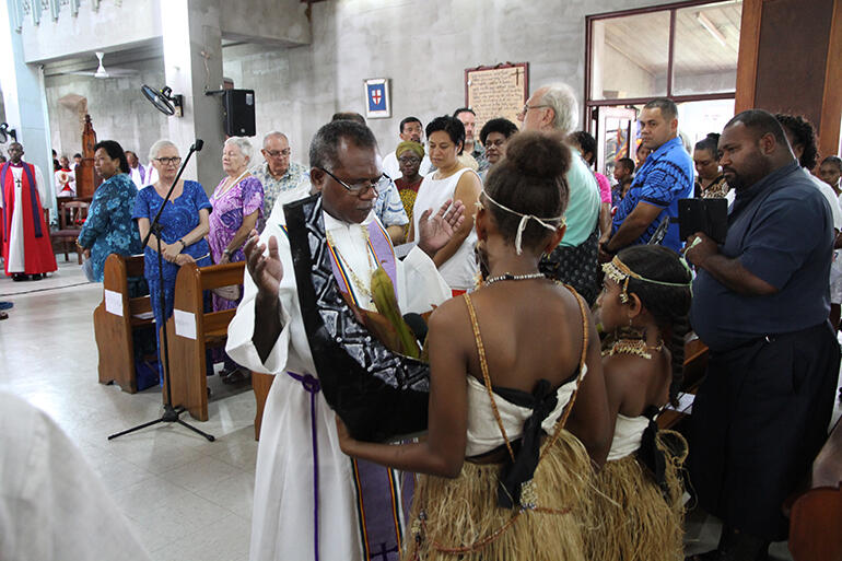 Father Harry Gereniu reads the Gospel for the day: John 2:13-22.