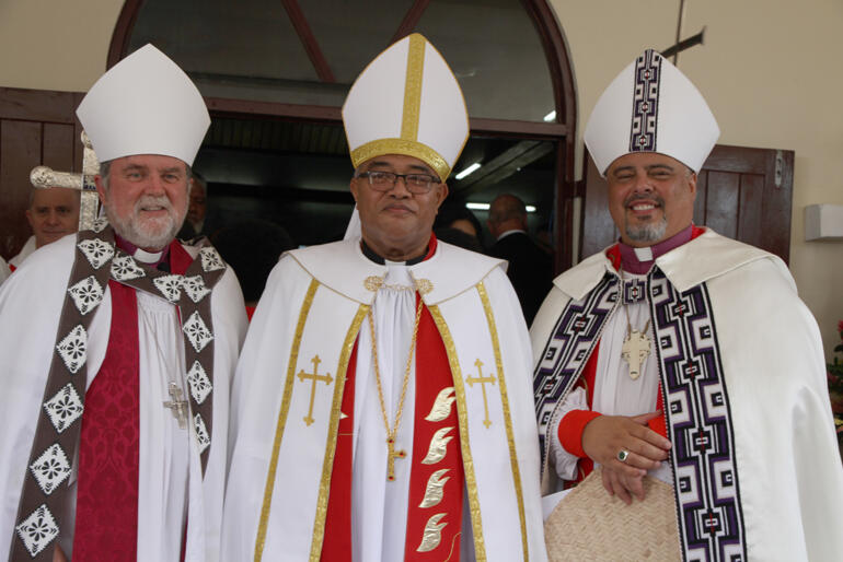 29 / 29 AArchbishop Sione Uluilakepa joins Abp Philip Richardson and Abp Don Tamihere on the steps of Holy Trinity Cathedral Suva.